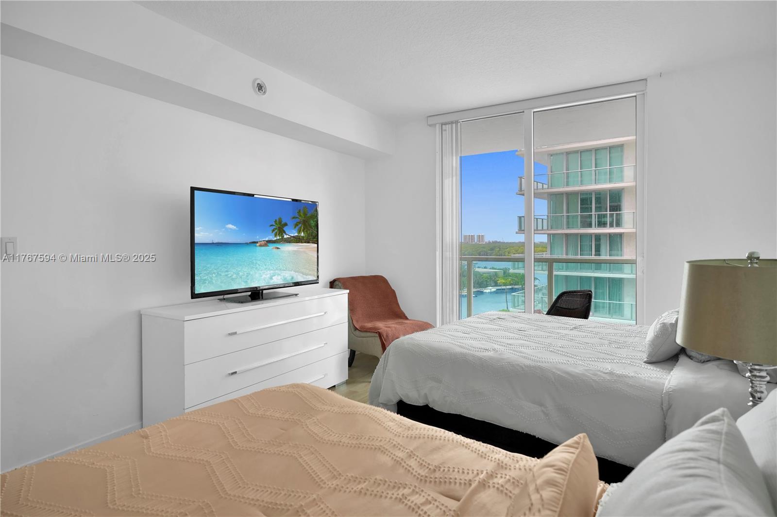 250 Sunny Isles Blvd # 904 Unit: 3-904