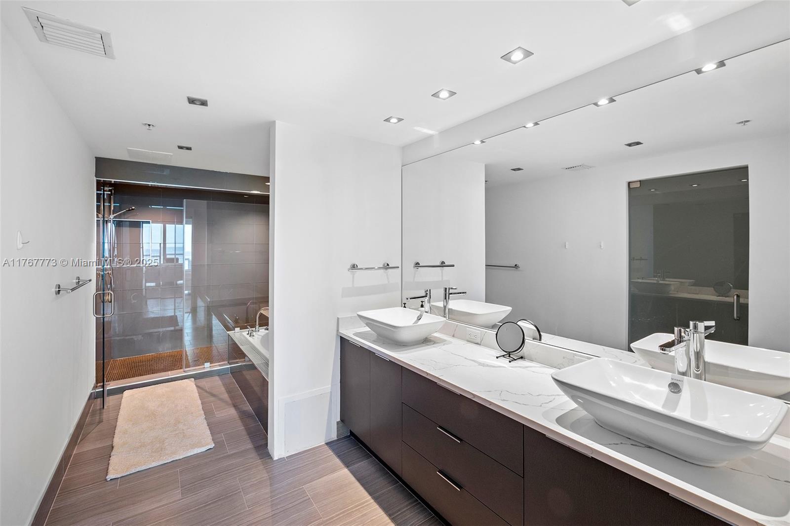 3801 SE Collins Ave # 1703