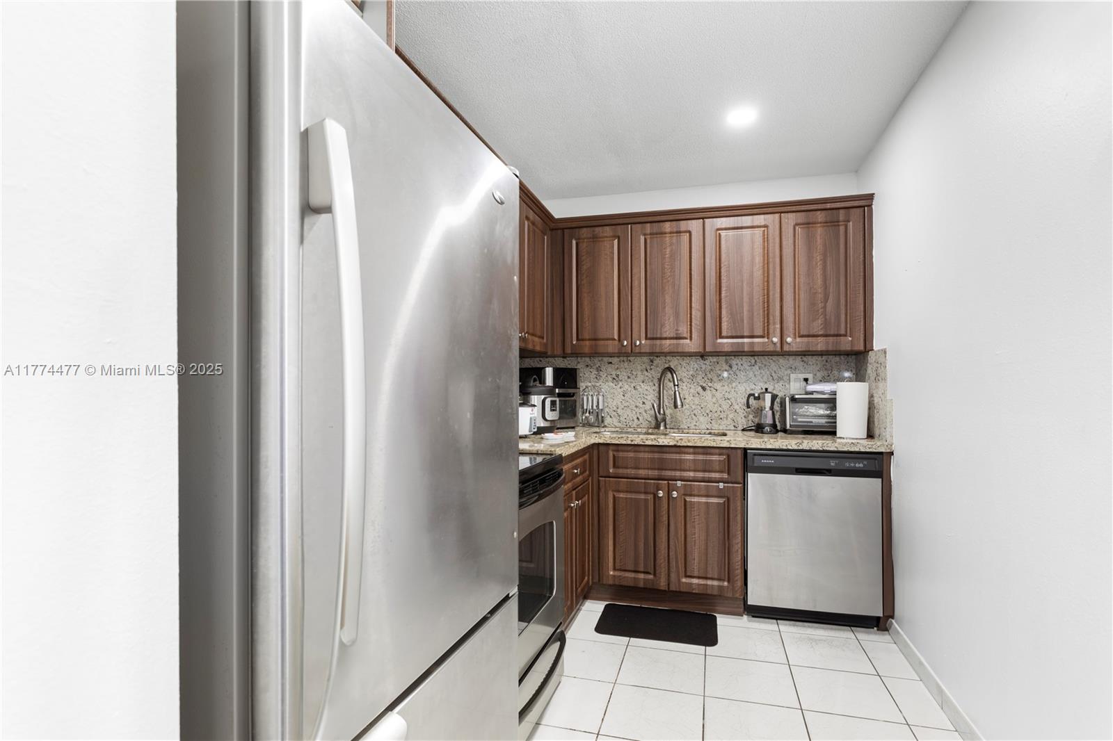 6130 W 19th Ave # 215