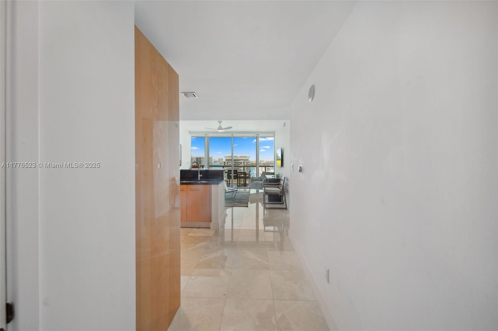 6799 Collins Ave # 1201