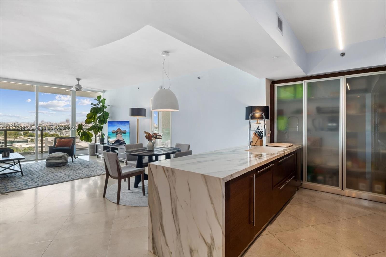 450 Alton Rd # 1404