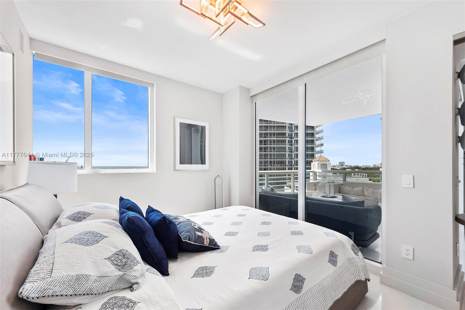 3801 Collins Ave # 1103