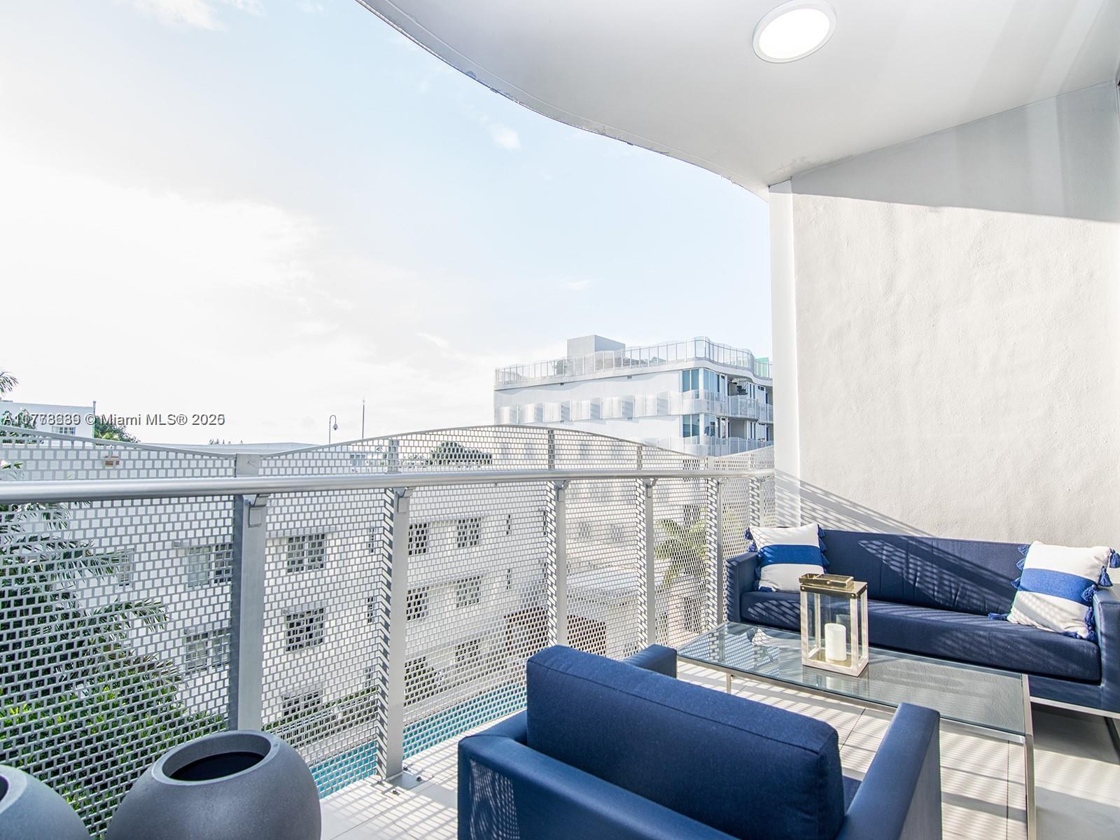 2100 Park Ave # 406