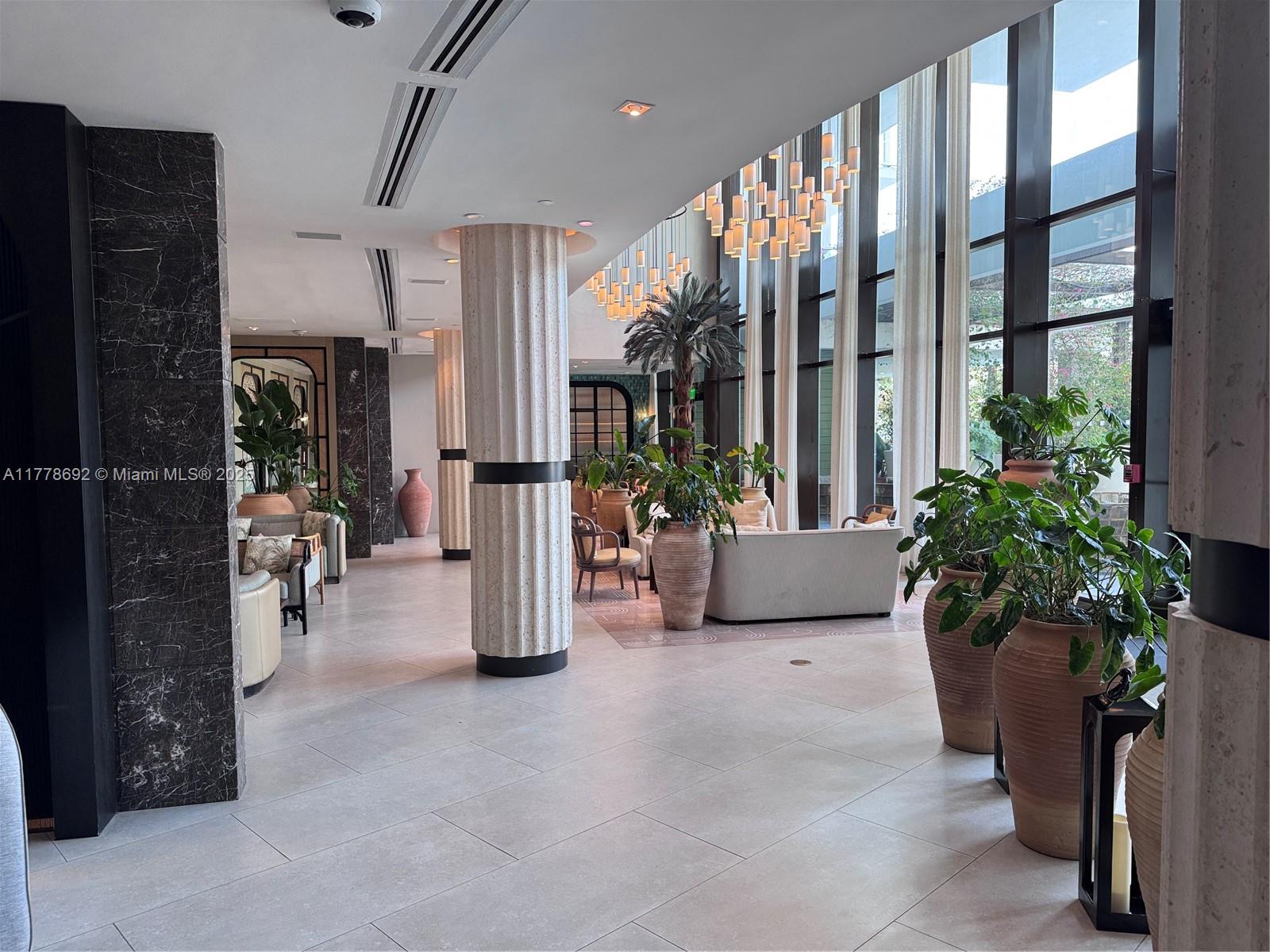 1100 West Ave # 1 Unit: PH-1