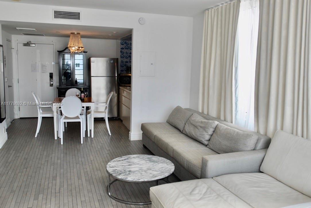 1100 West Ave # 1 Unit: PH-1
