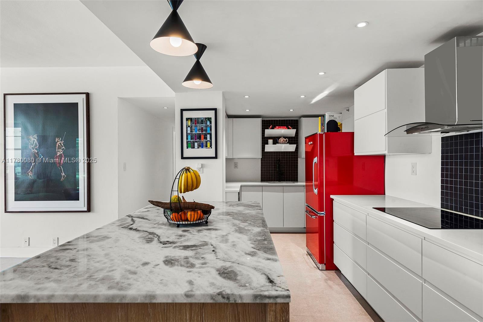 20 Island Ave # 609
