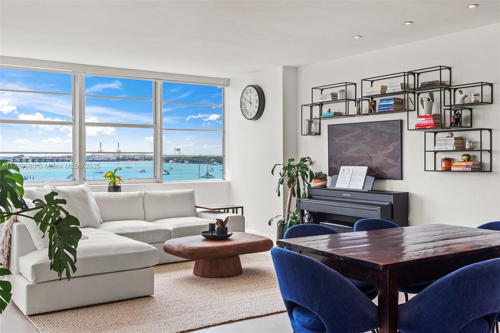 20 Island Ave # 609