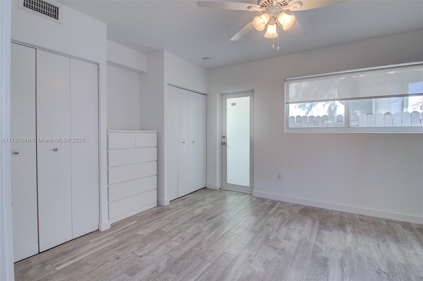 1035 Euclid Ave # 18