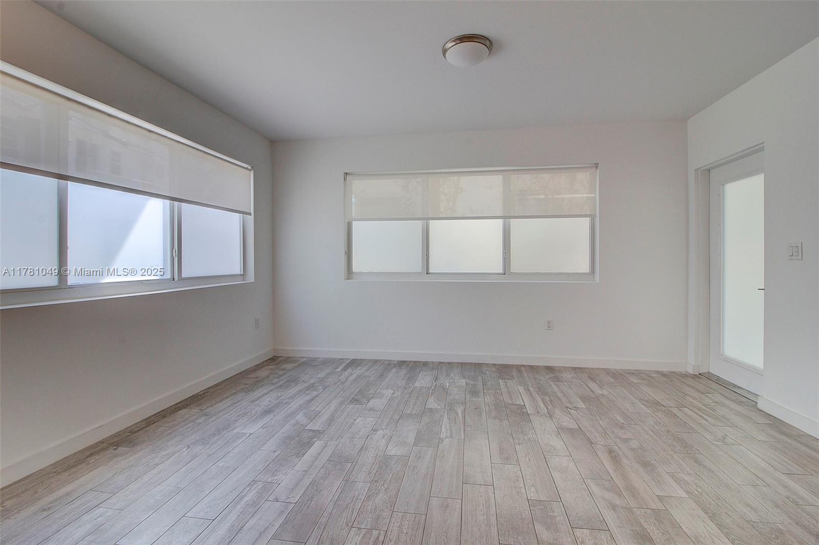 1035 Euclid Ave # 18
