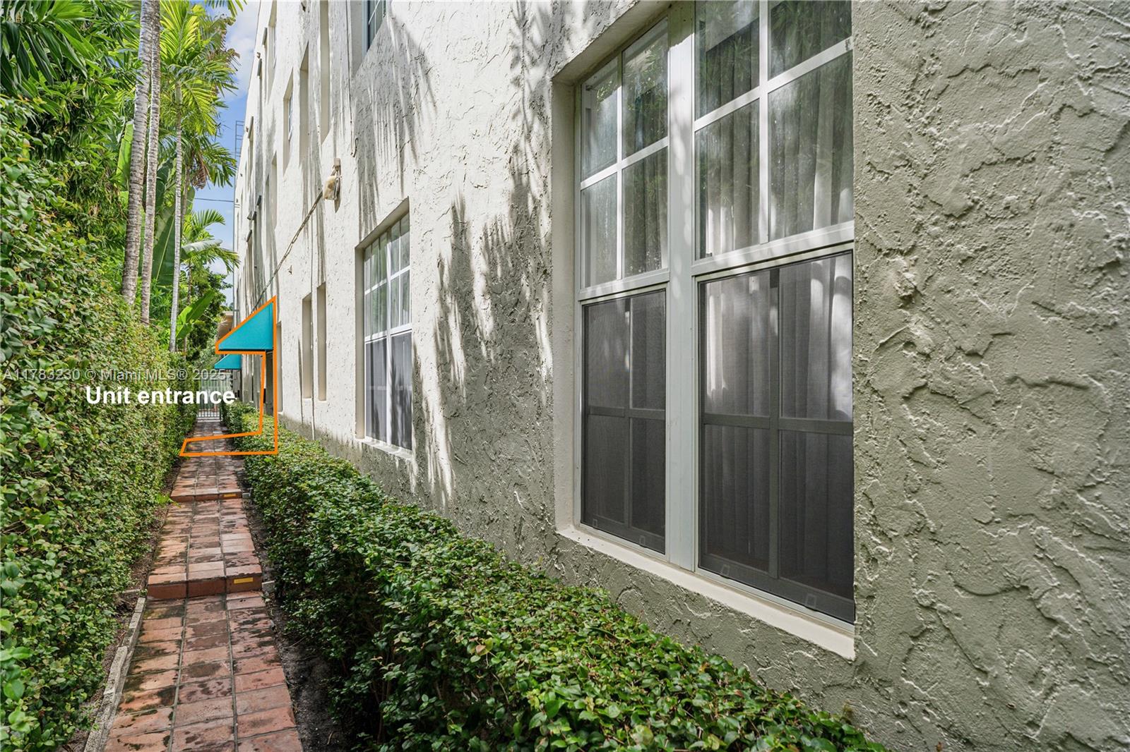 1242 Drexel Ave # 204