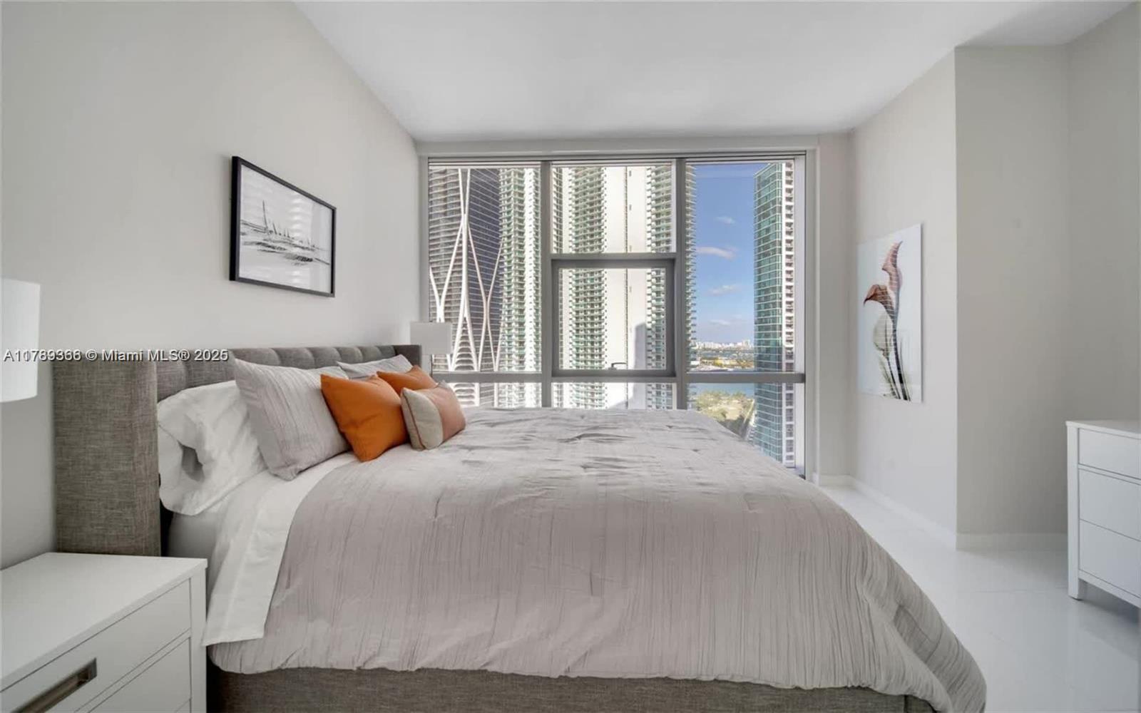 851 NE 1st Ave # 2601