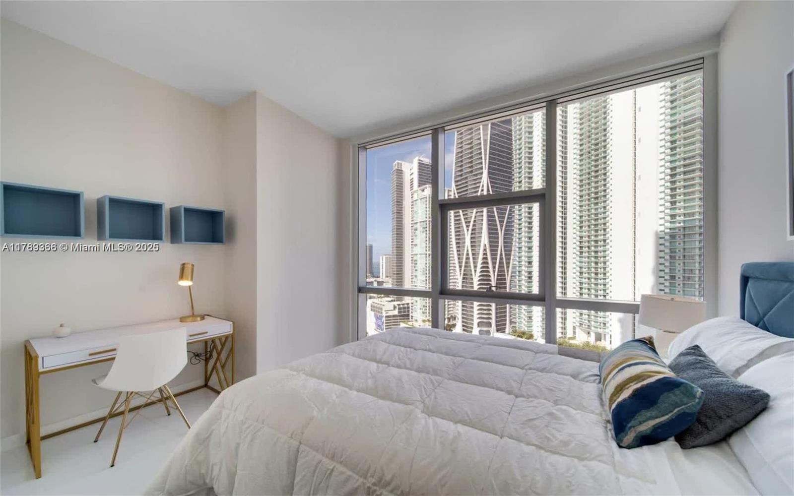 851 NE 1st Ave # 2601