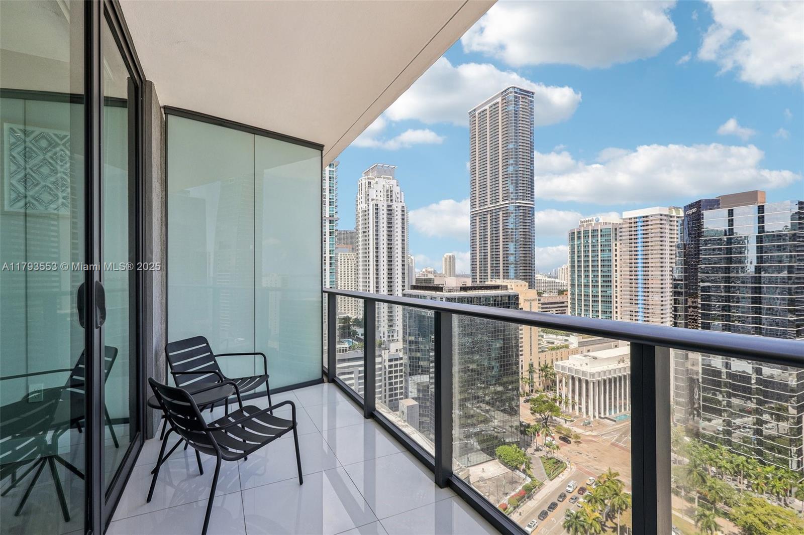 1300 S Miami Ave Unit: 2404