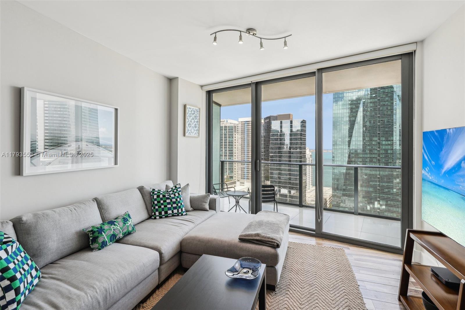 1300 S Miami Ave Unit: 2404