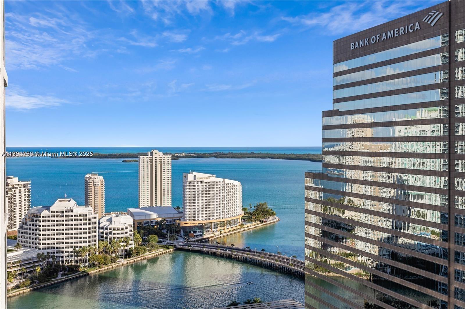 500 Brickell Ave # 3100