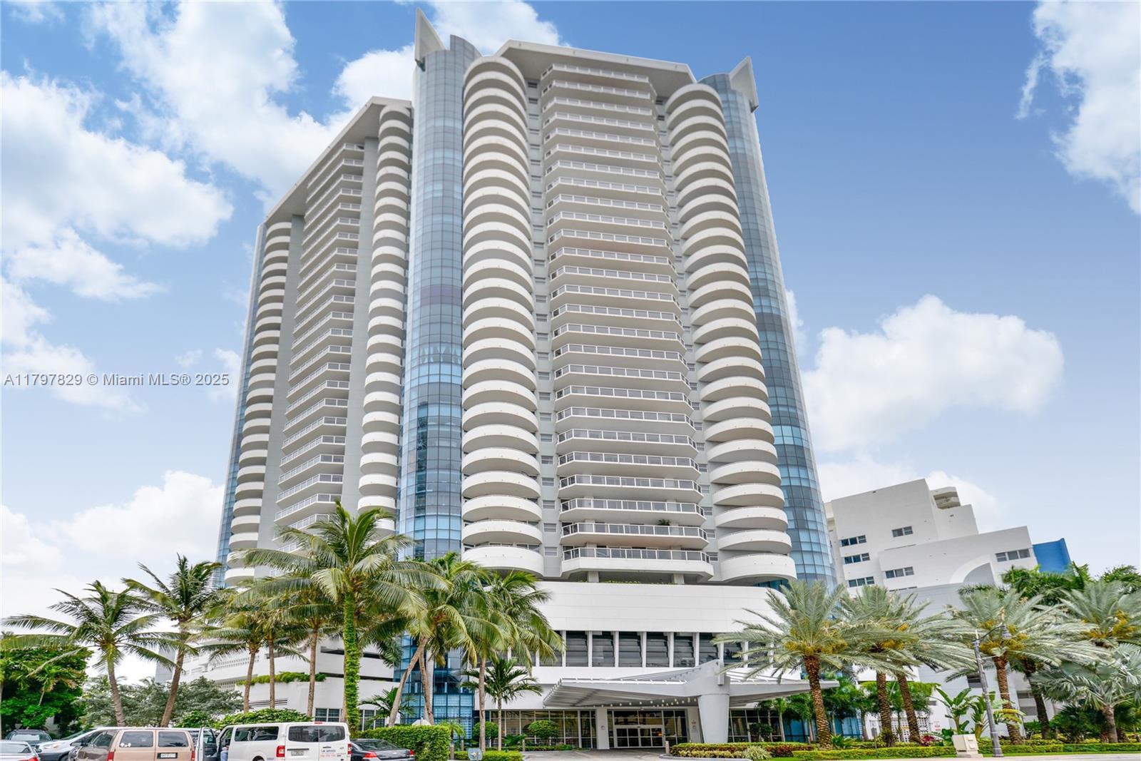 6301 Collins Ave # 1805