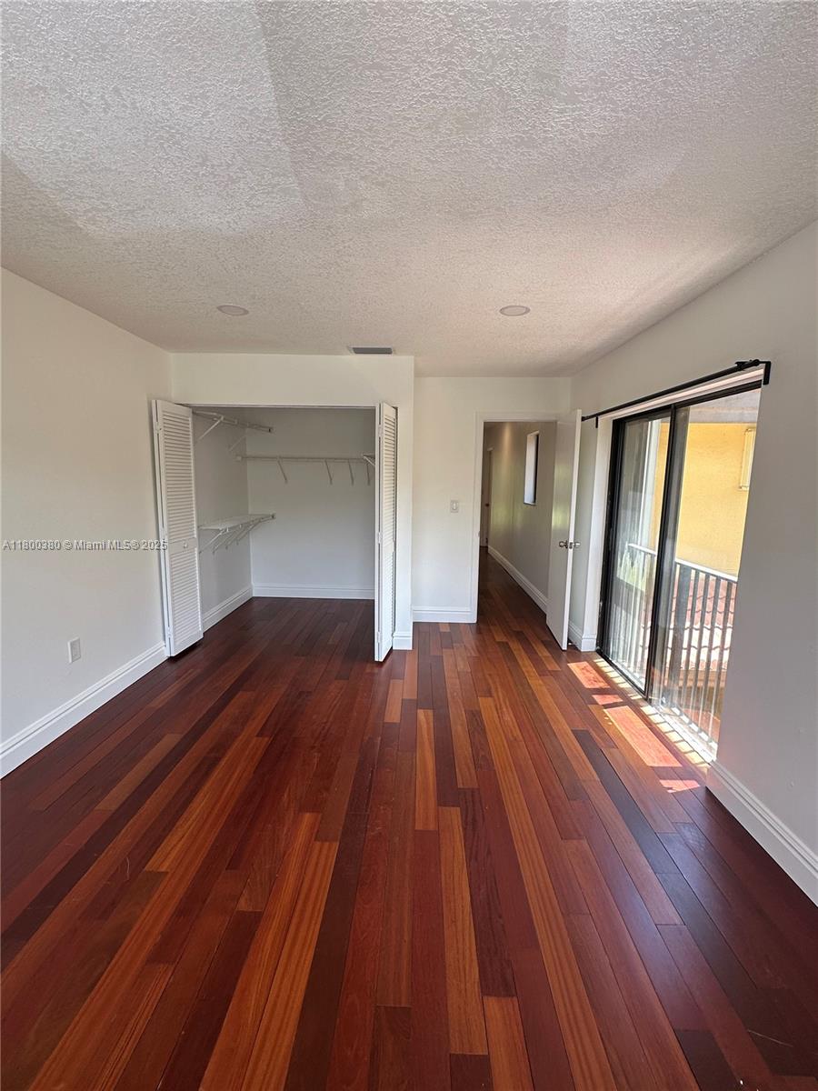 10119 Costa Del Sol Blvd # 57B Unit: J-57B