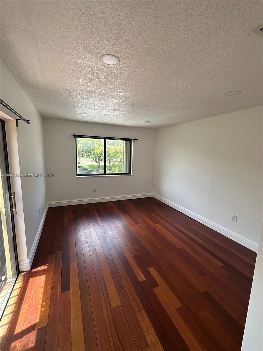 10119 Costa Del Sol Blvd # 57B Unit: J-57B