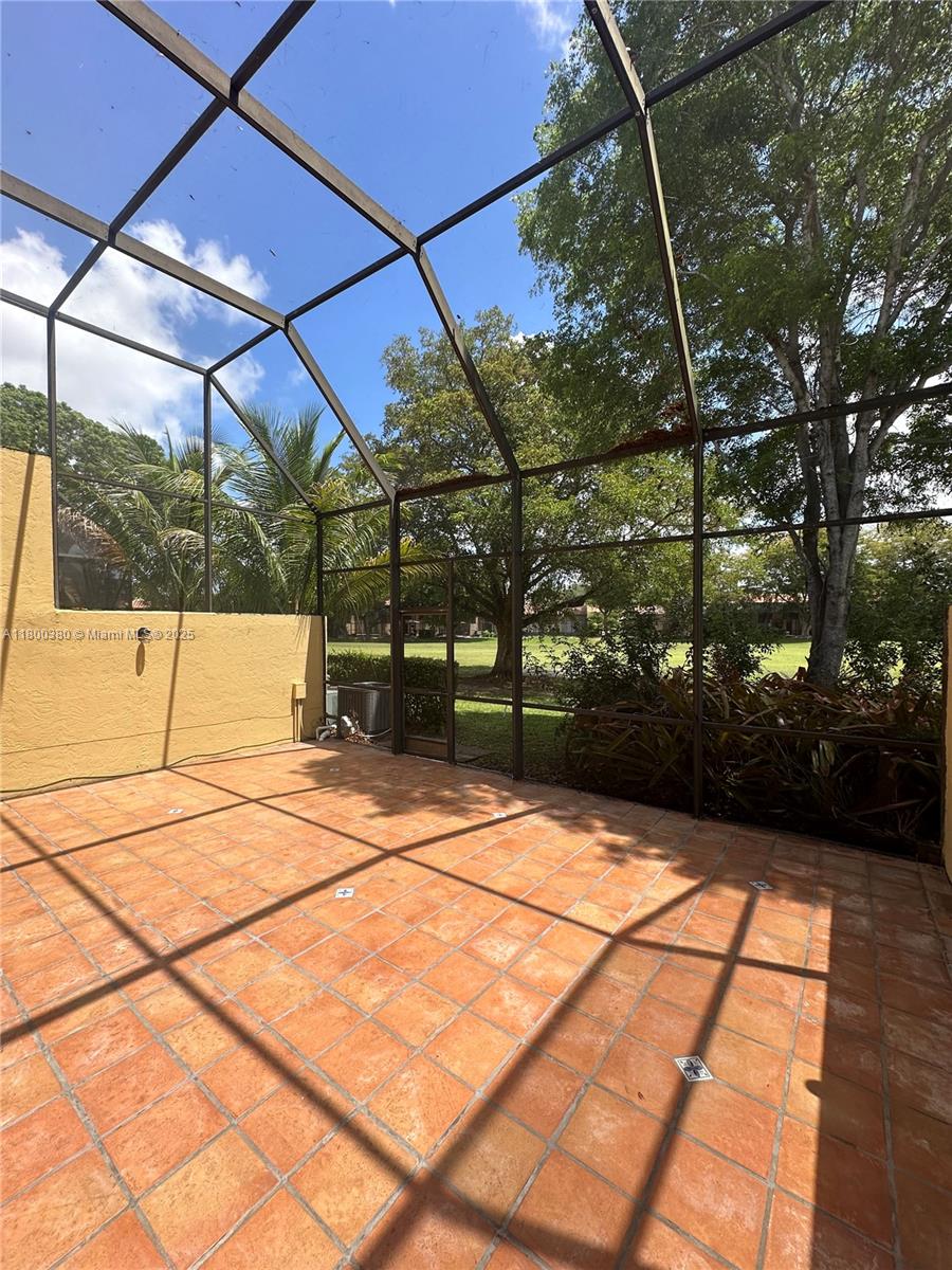 10119 Costa Del Sol Blvd # 57B Unit: J-57B