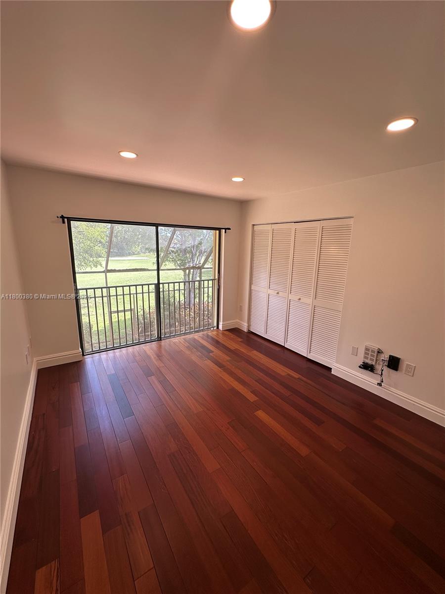 10119 Costa Del Sol Blvd # 57B Unit: J-57B