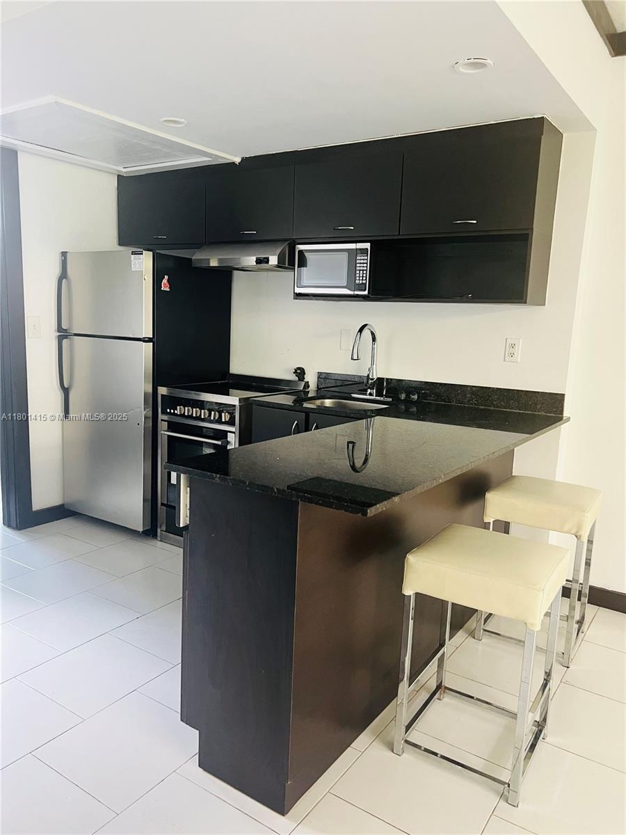 1545 Drexel Ave # 405
