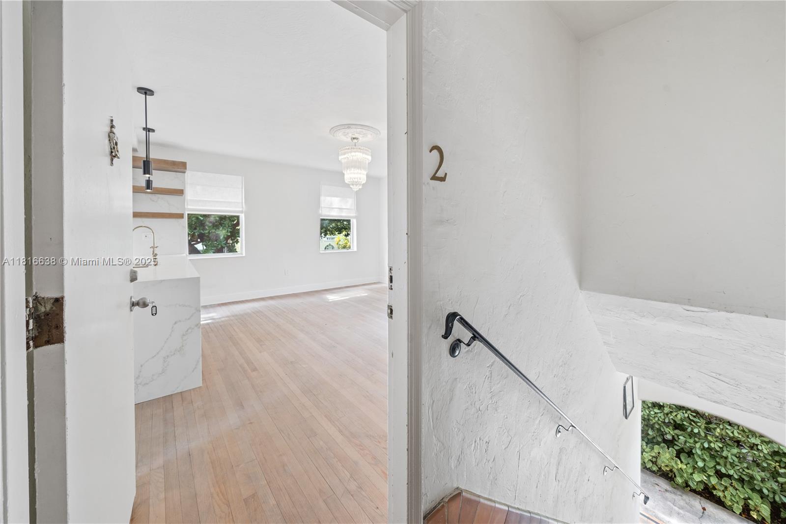 726 Meridian Ave # 2