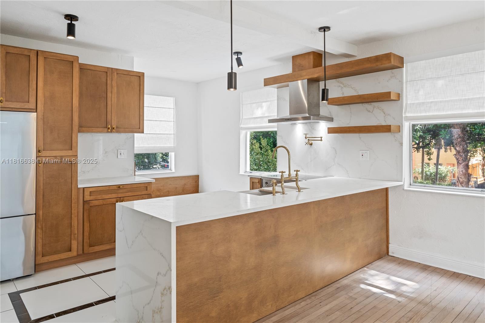 726 Meridian Ave # 2