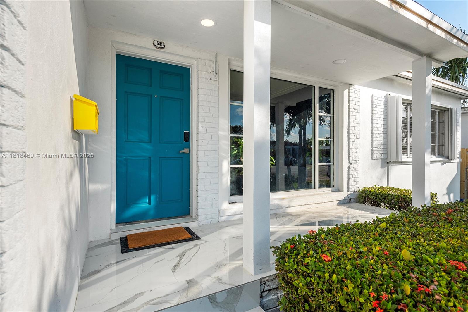 1545 Normandy Dr
