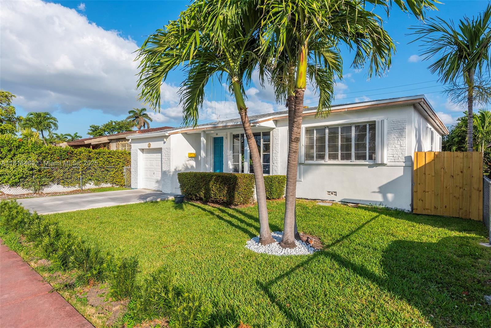 1545 Normandy Dr