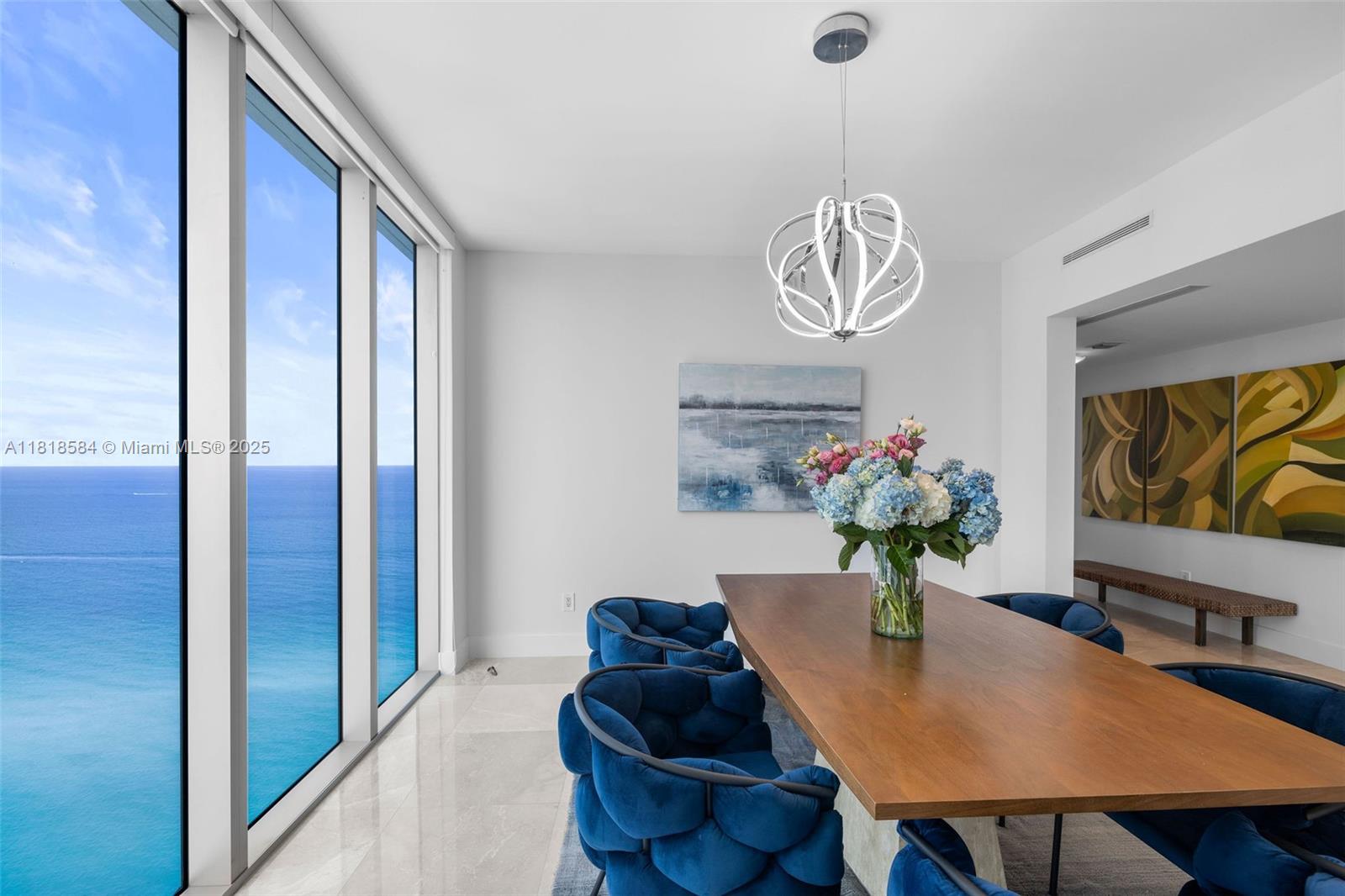 6899 Collins Ave # 2707
