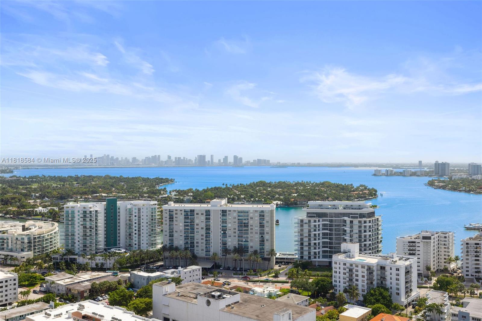 6899 Collins Ave # 2707