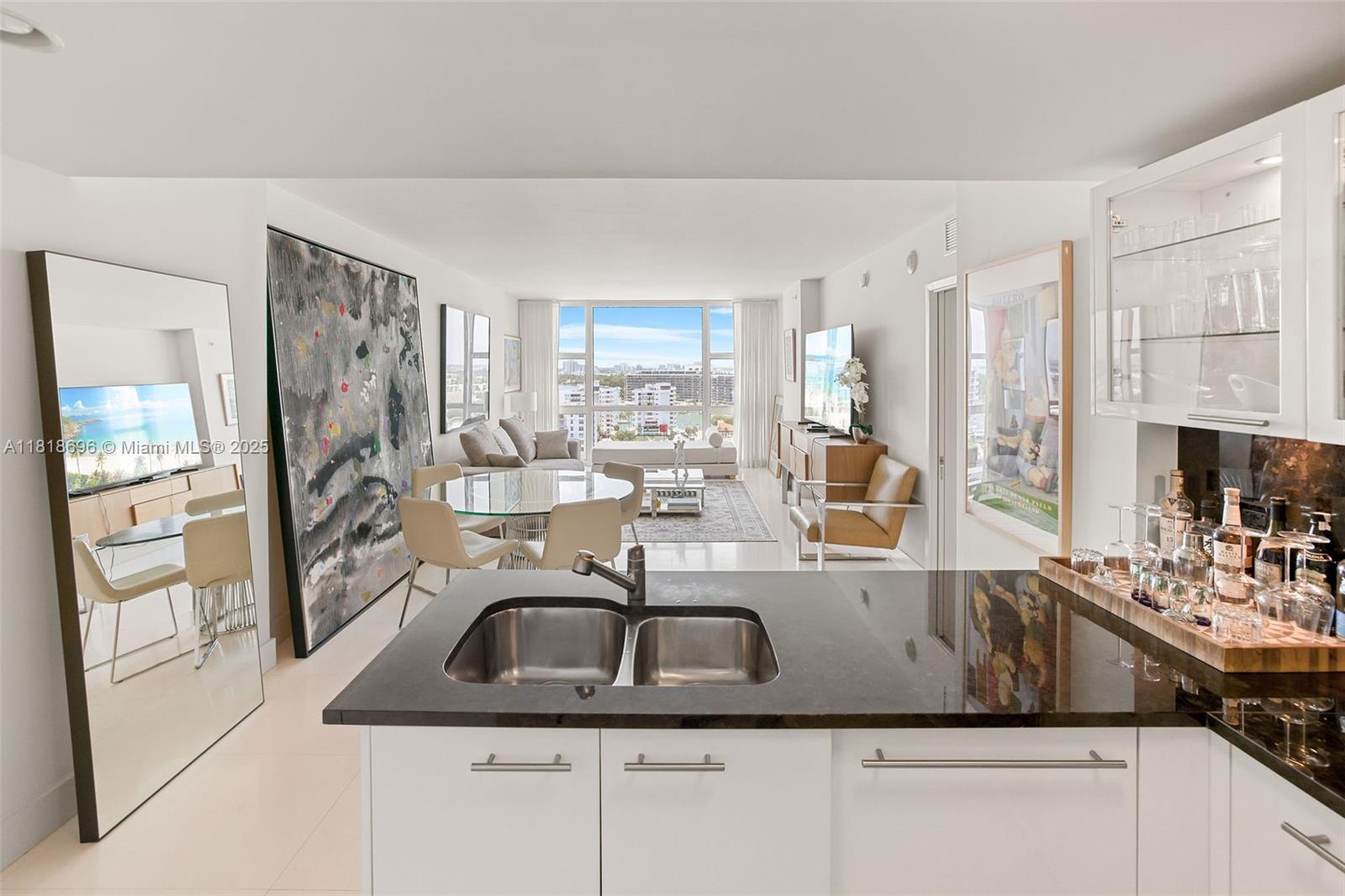 6801 Collins Ave Unit: 1401 (Door Number)