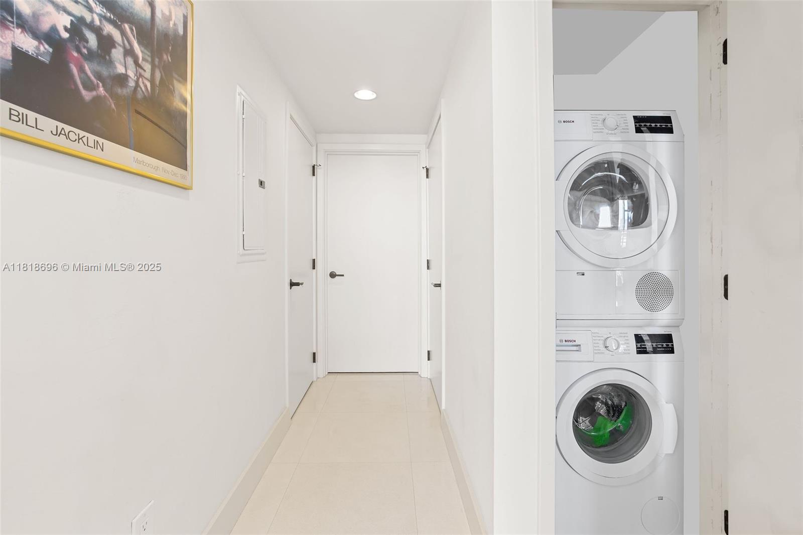 6801 Collins Ave Unit: 1401 (Door Number)
