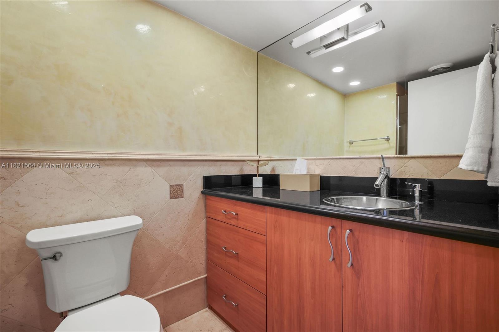 1541 Brickell Ave # A2102