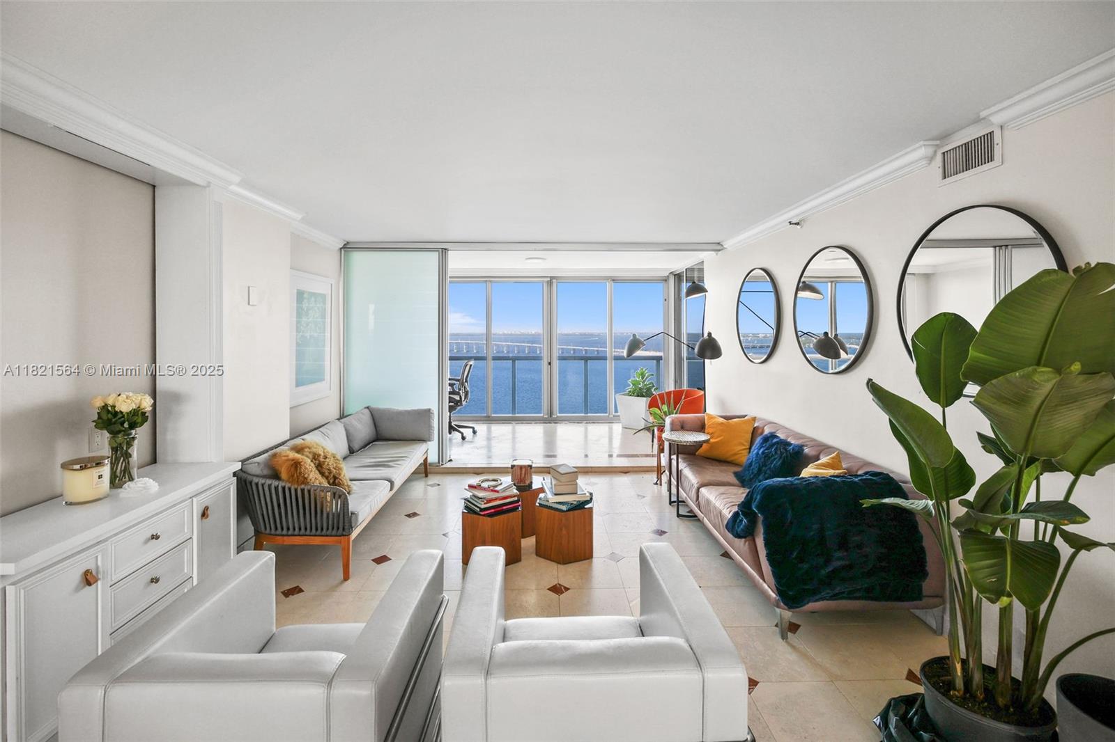1541 Brickell Ave # A2102