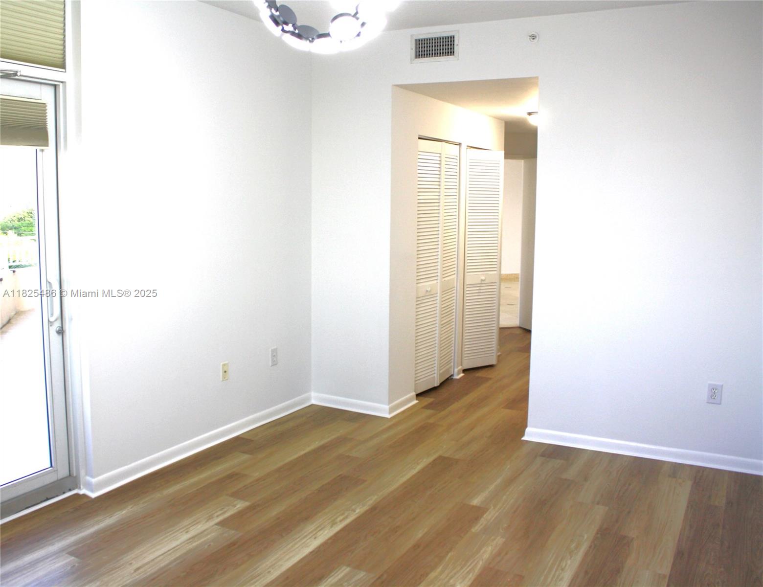 1 Century Ln # 607