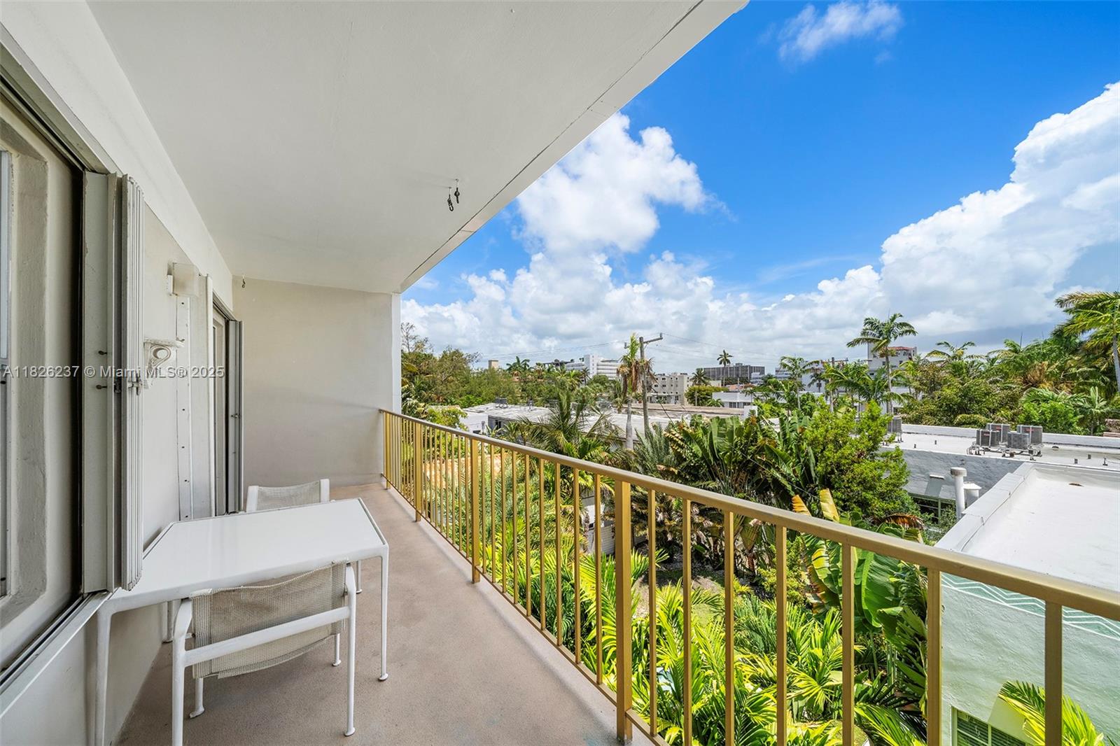 1540 Meridian Avenue # 4G