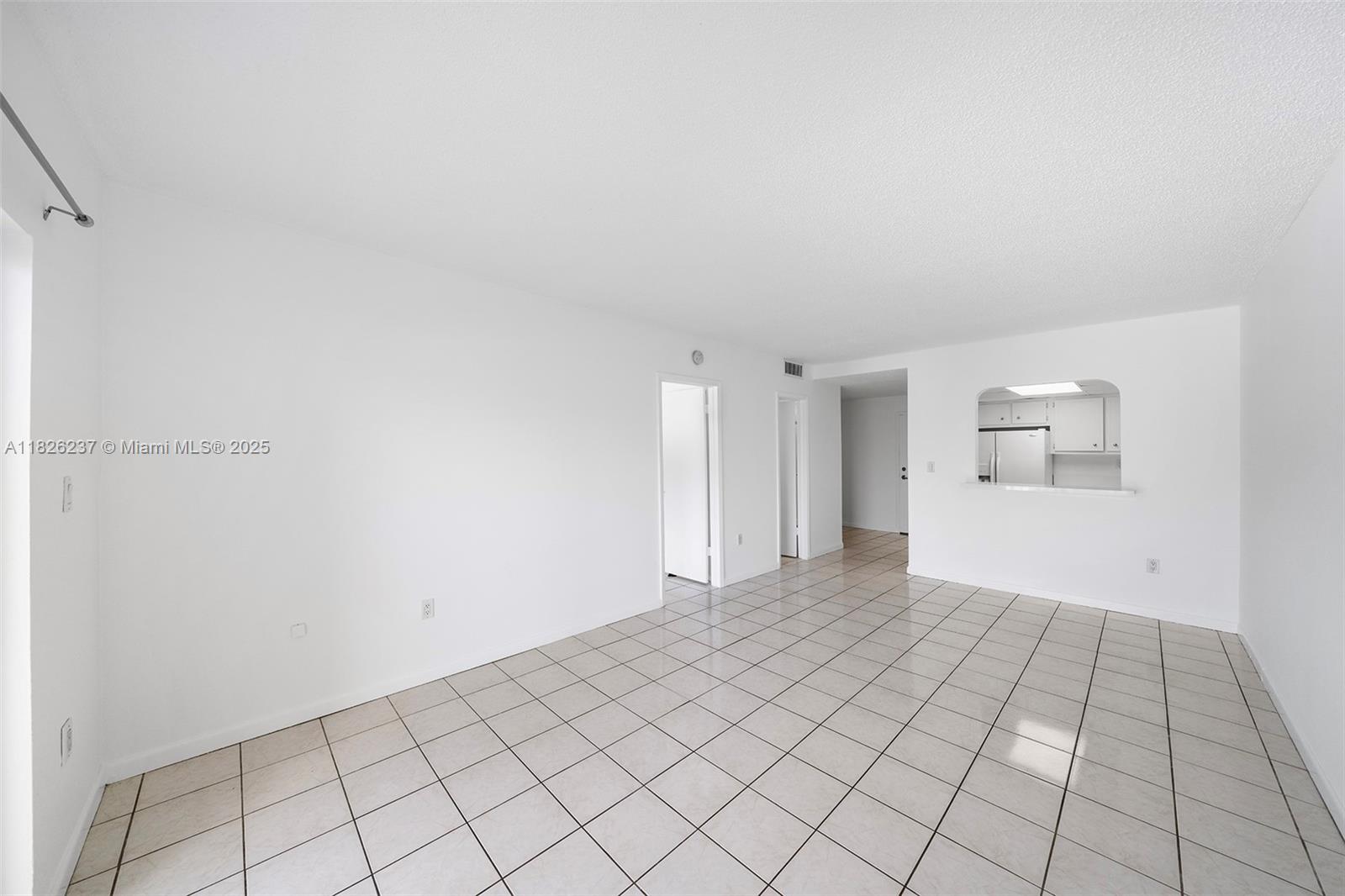1540 Meridian Avenue # 4G