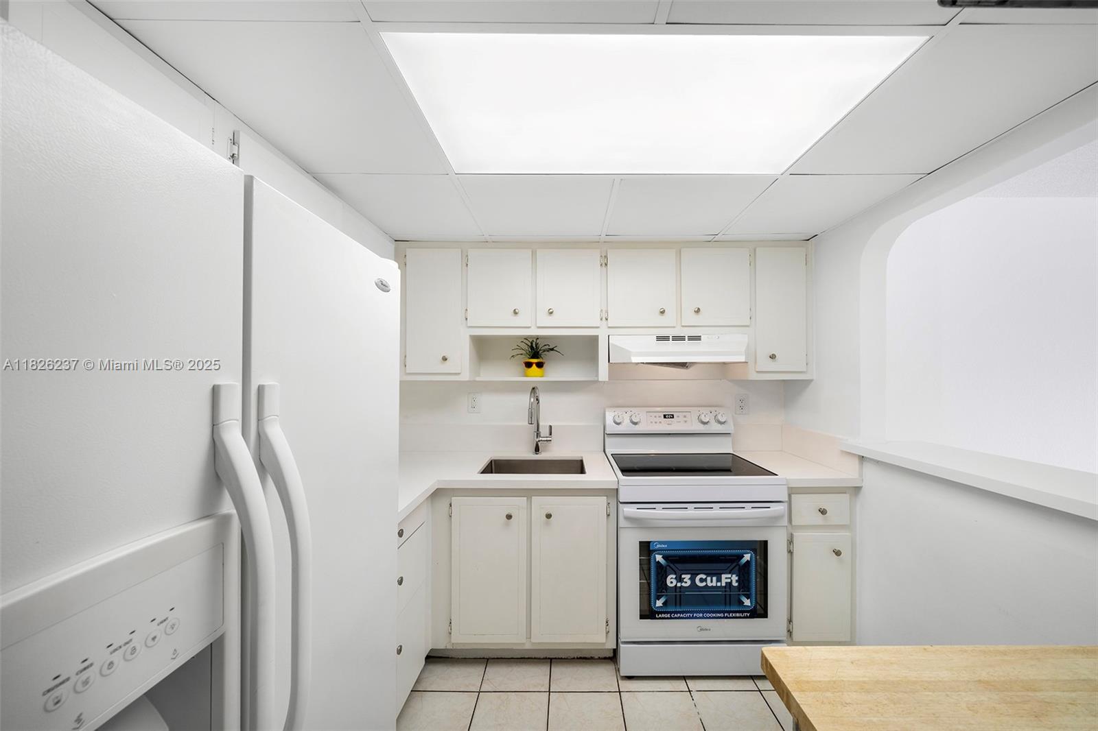 1540 Meridian Avenue # 4G