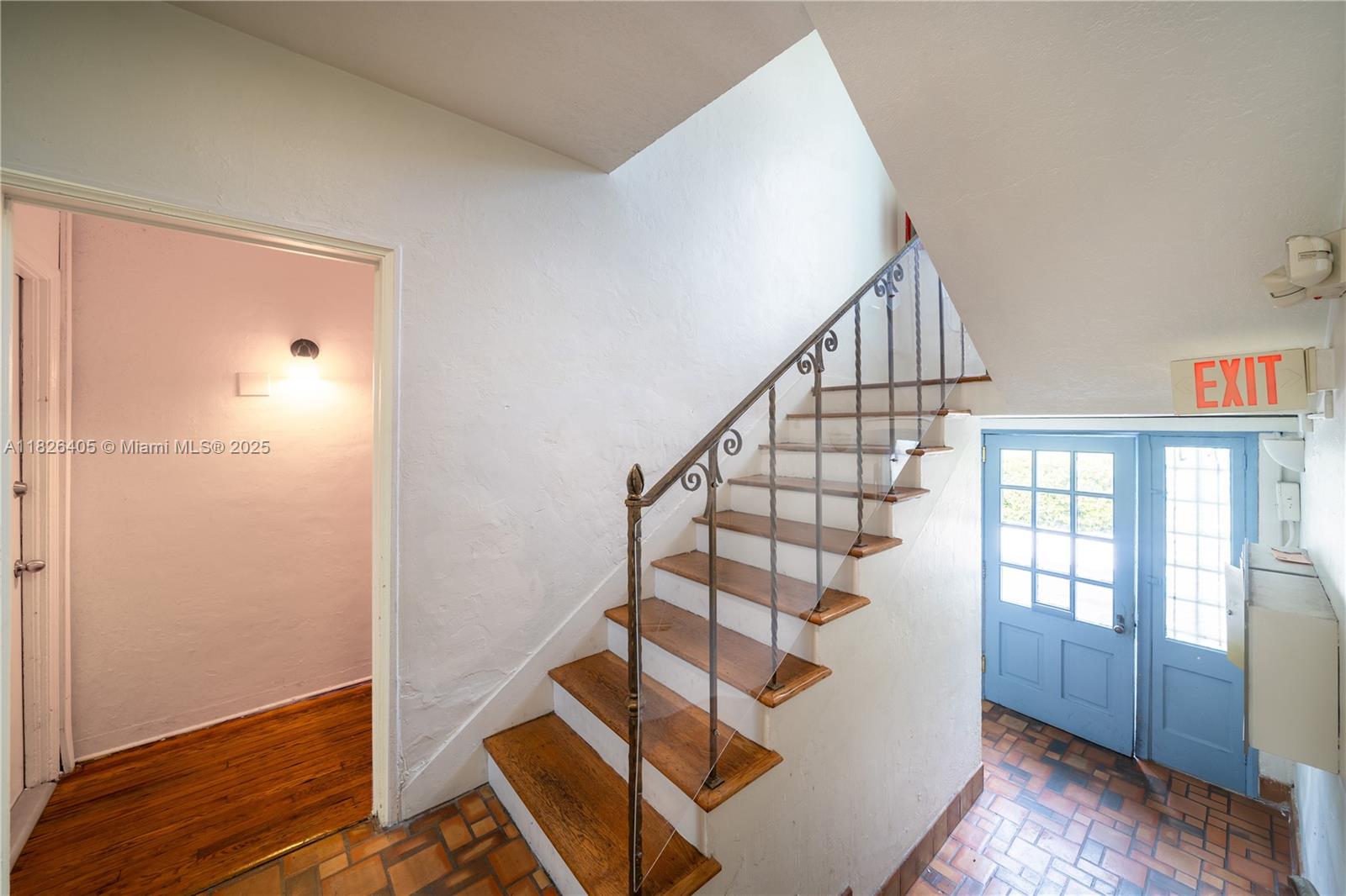 751 Euclid Ave # 1
