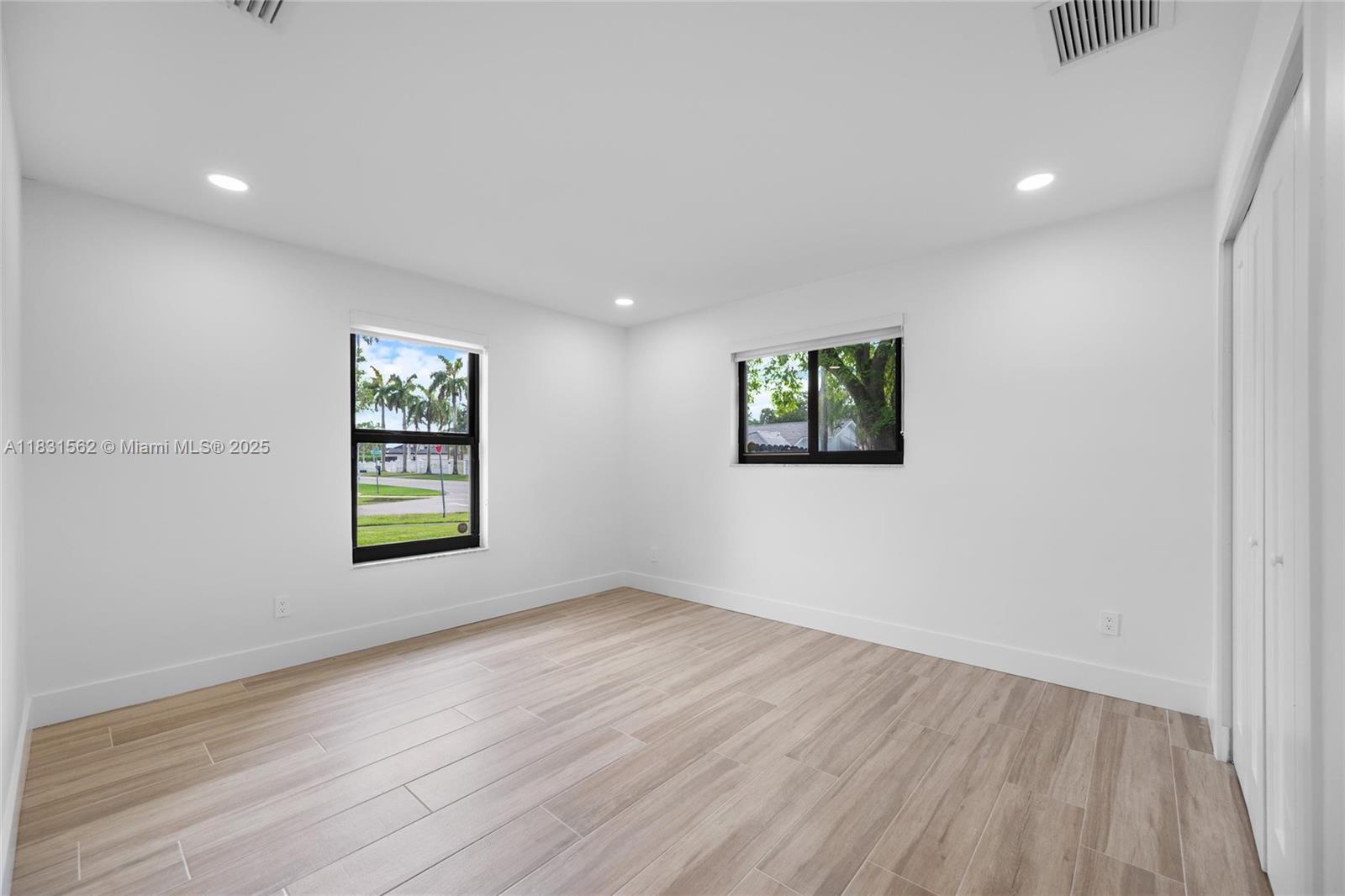 10704 SW 133rd Ter