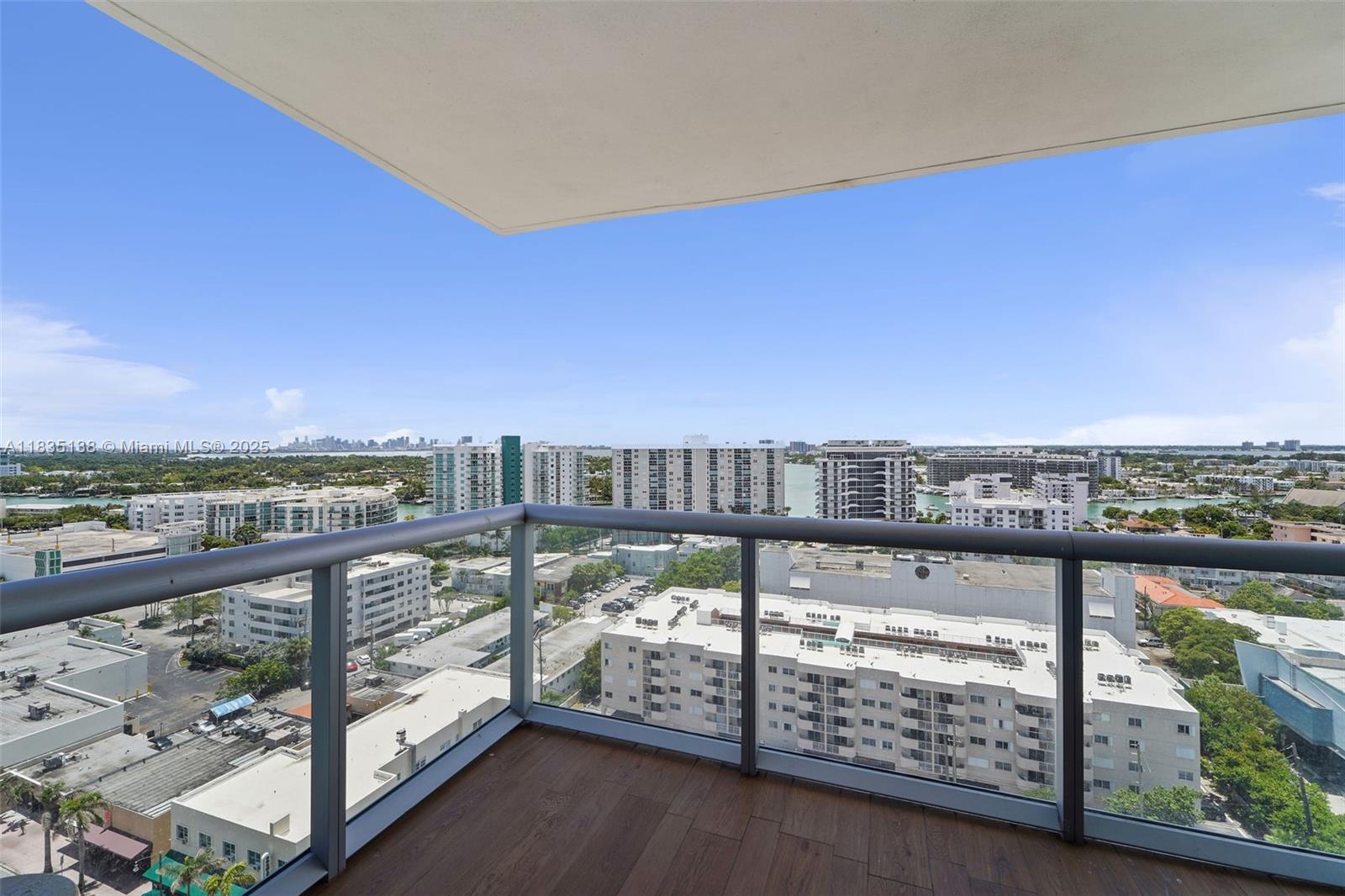 6799 Collins Ave # 1505