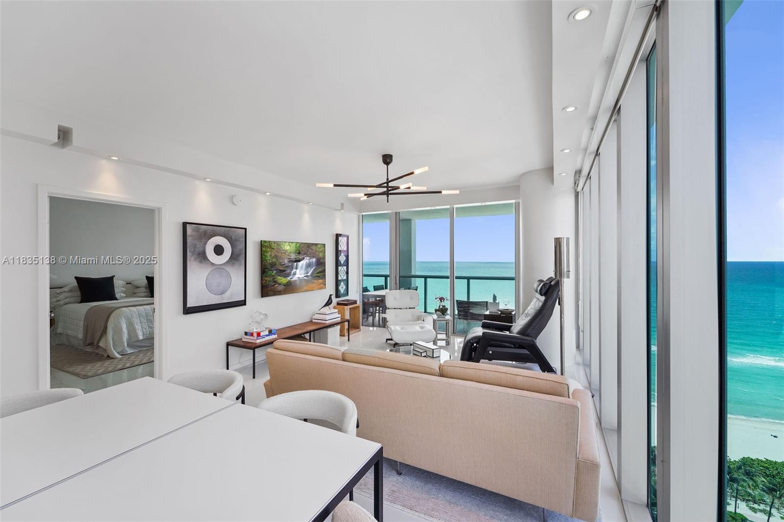 6799 Collins Ave # 1505