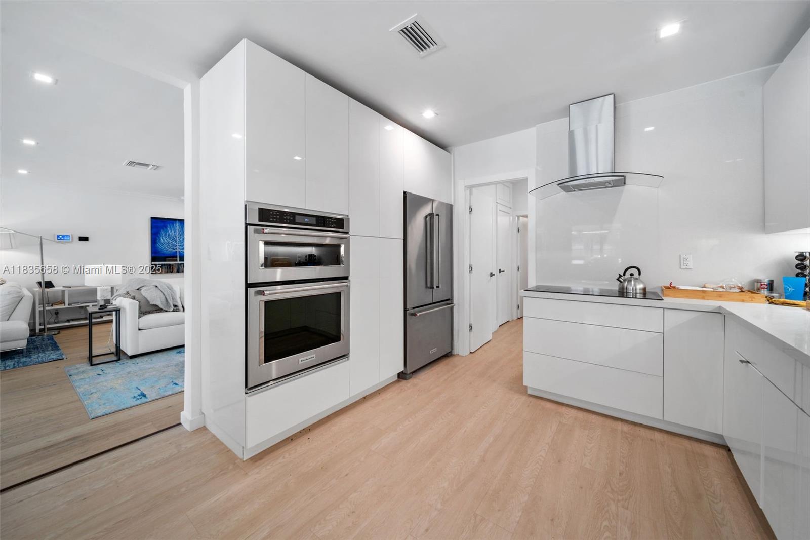 440 W 62nd St