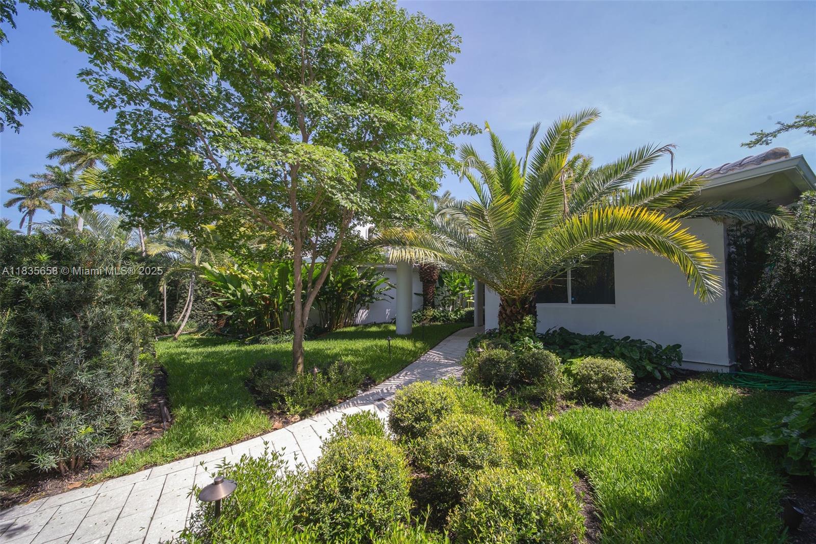 440 W 62nd St