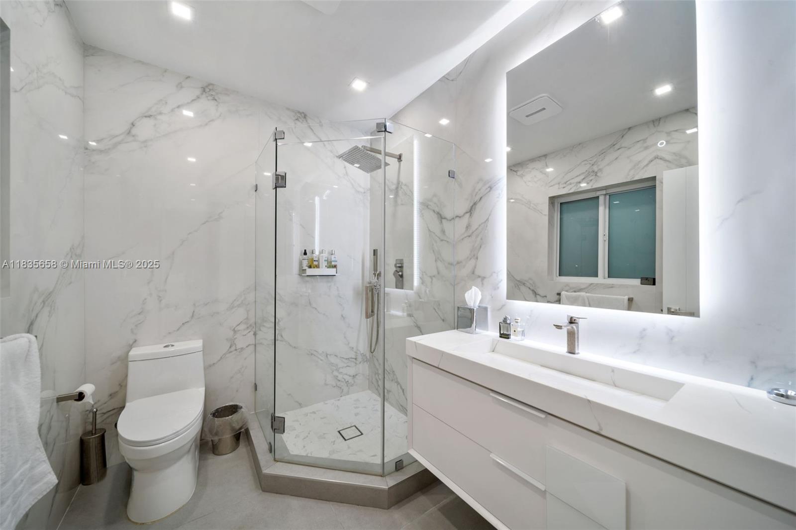 440 W 62nd St