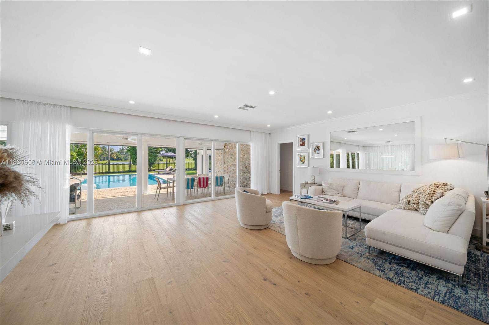 440 W 62nd St