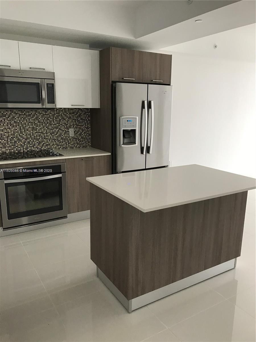 5300 Paseo Blvd # 1410