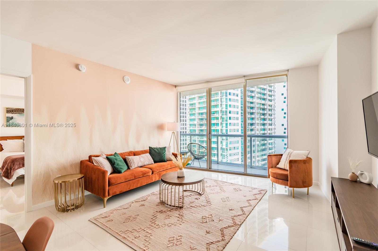 485 Brickell Ave # 2207