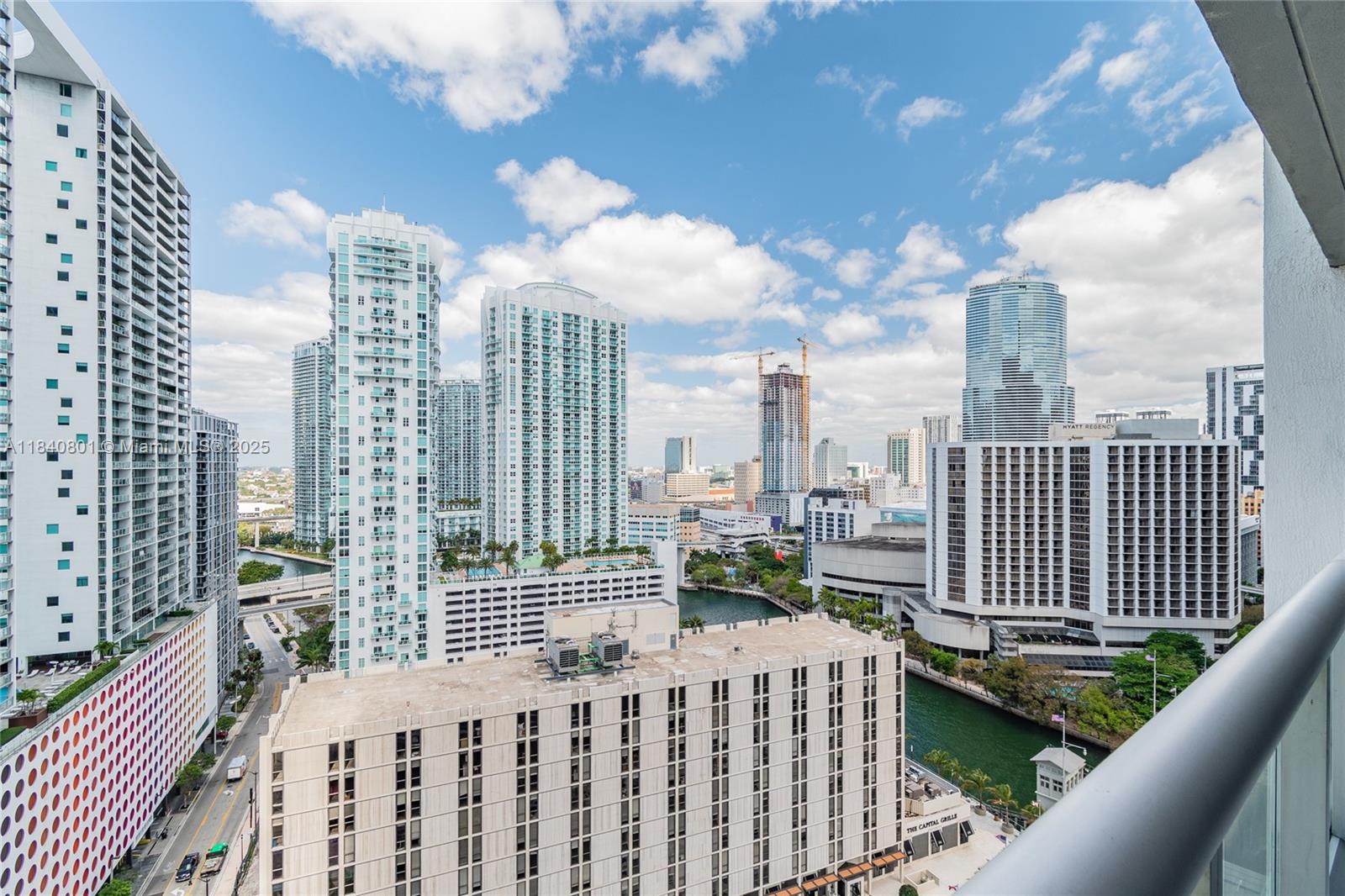 485 Brickell Ave # 2207